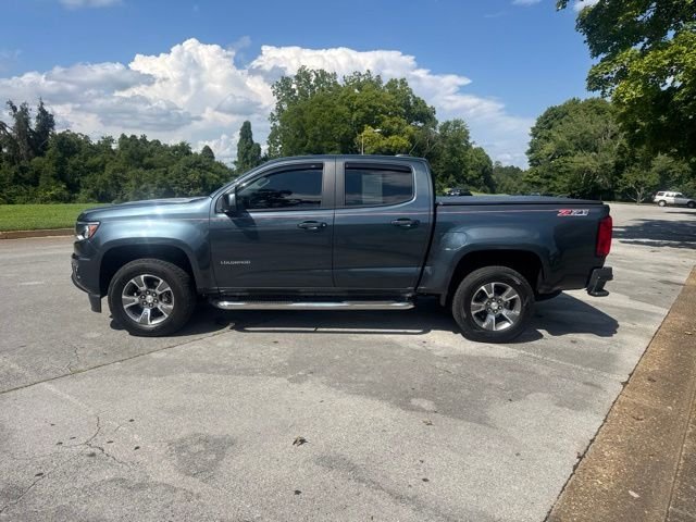 Used 2019 Gray Chevrolet Z71 image 4