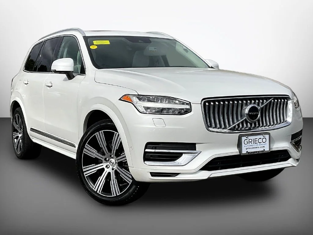 2022 Volvo XC90