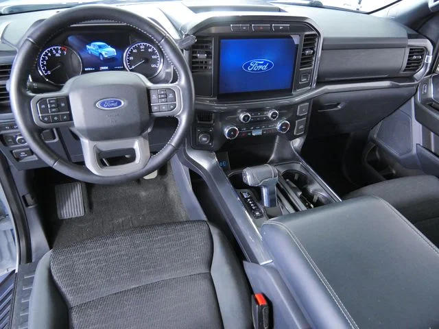 Certified Used 2022 White Ford XLT image 4