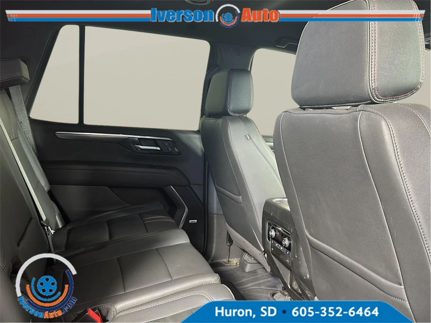Used 2025 Radiant Red Tintcoat Chevrolet RST image 28