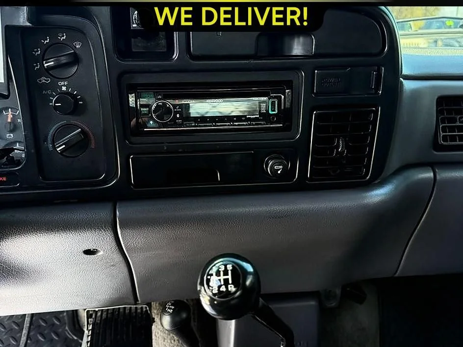 Used 1997 Green Dodge Laramie SLT image 9