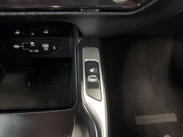 Used 2024 Gray Kia S image 25