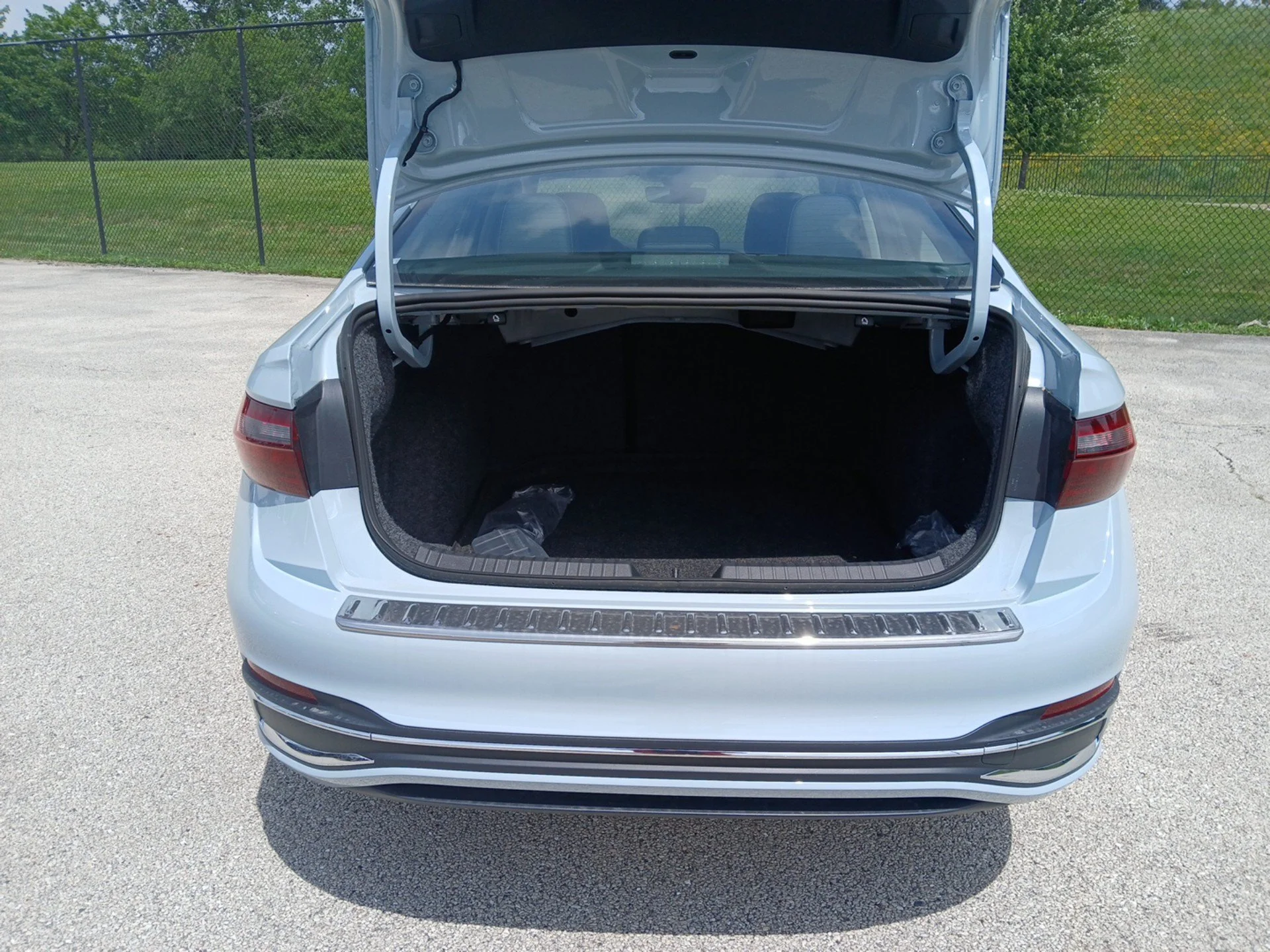 New 2026 Monument Gray Volkswagen 1.5T SEL image 25