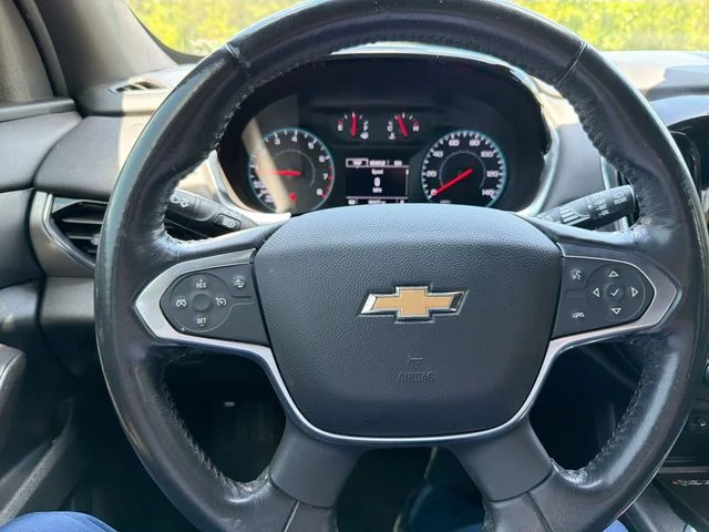 Used 2022 White Chevrolet LT image 18