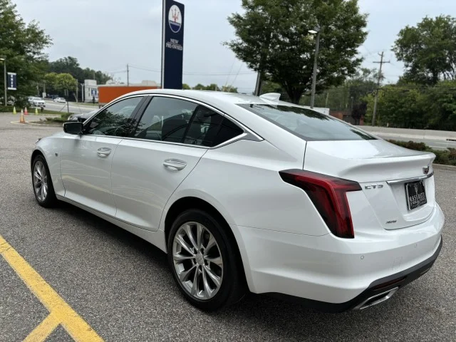 Used 2021 Crystal White Tricoat Cadillac Premium Luxury image 5