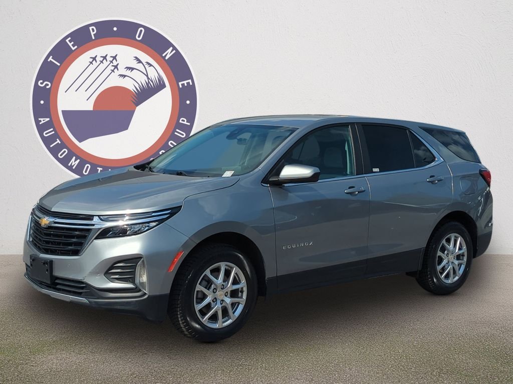 Used 2024 Gray Chevrolet LT image 2