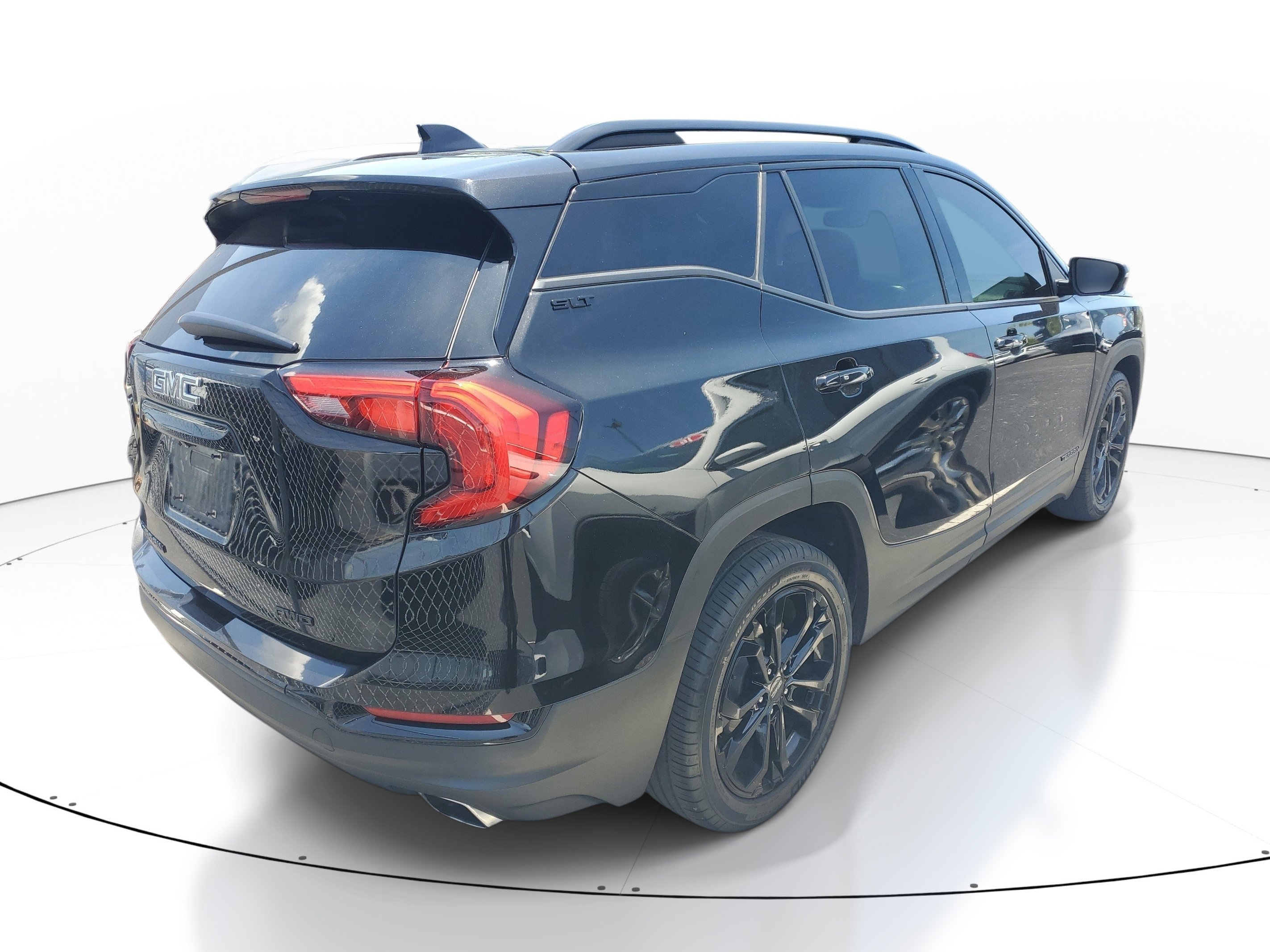 Used 2019 Ebony Twilight Metallic GMC SLT image 9