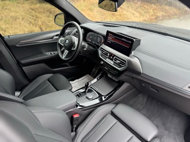 Used 2024 Dark Graphite BMW M40i image 20