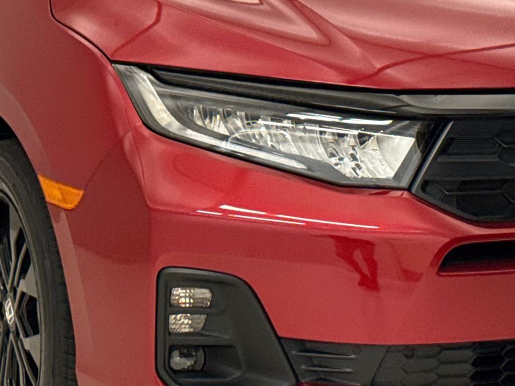 New 2026 Radiant Red Metallic II Honda Sport-L image 5
