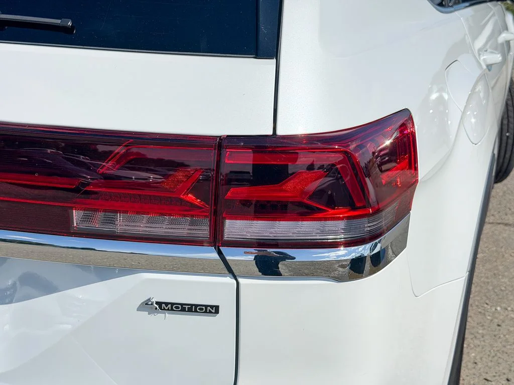 New 2026  Volkswagen SE w/Technology image 6