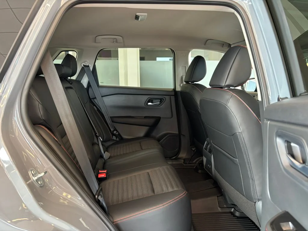 New 2026 Boulder Gray Pearl Nissan Rock Creek image 25