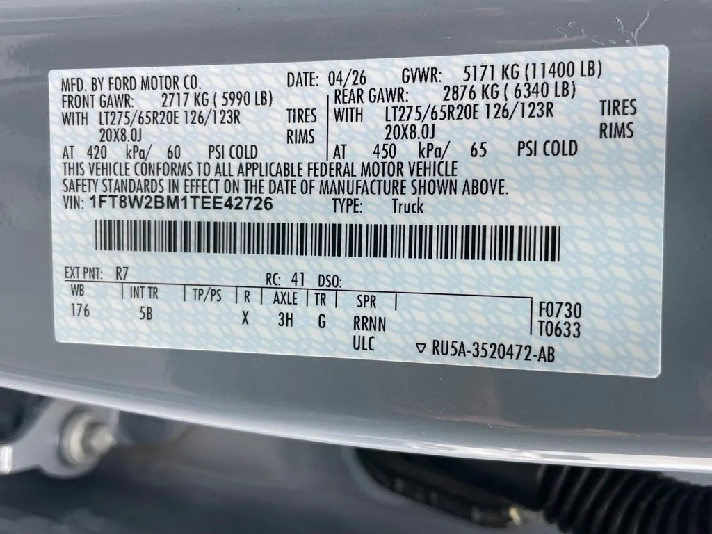 New 2026 Glacier Gray Metallic Tri-Coat Ford F-250® Lariat® image 50