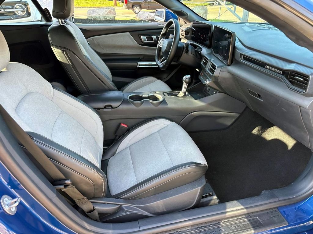 Used 2024 Blue Ford EcoBoost image 11