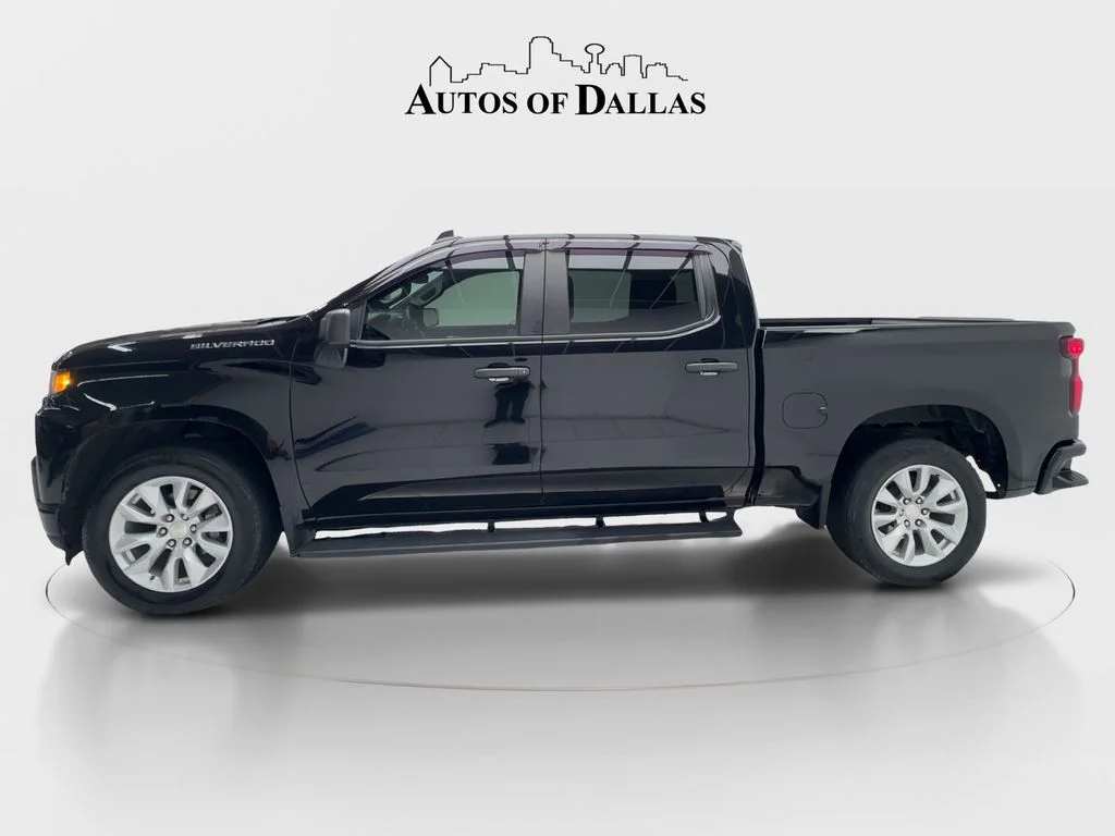 Used 2022 Black Chevrolet Custom image 4