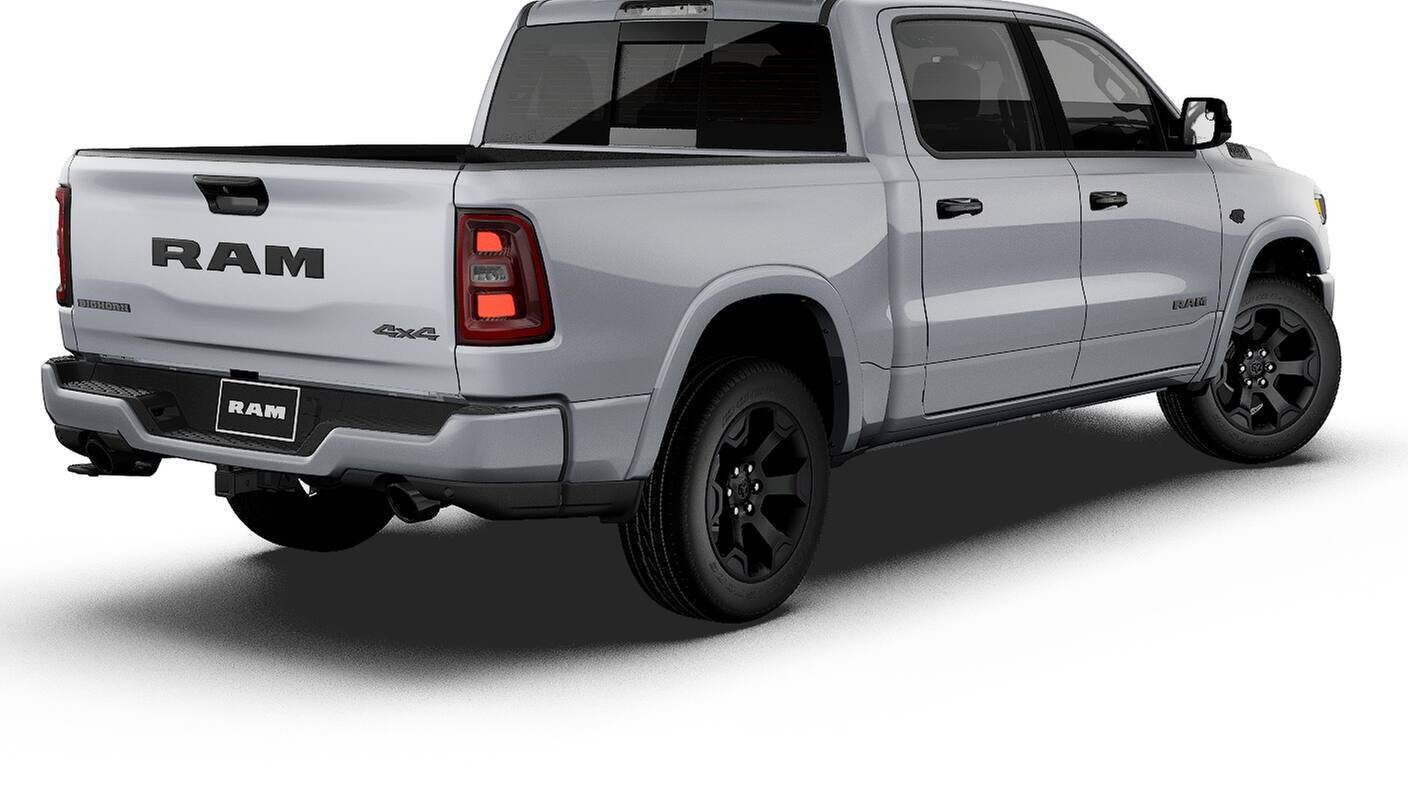 New 2027 Silver Zynith Exterior Paint RAM BIG HORN image 14
