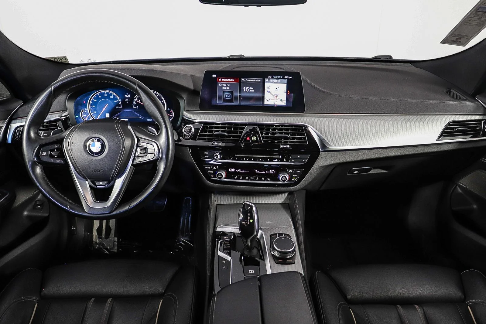 Used 2018 Blue BMW 640 Gran Turismo i xDrive image 13