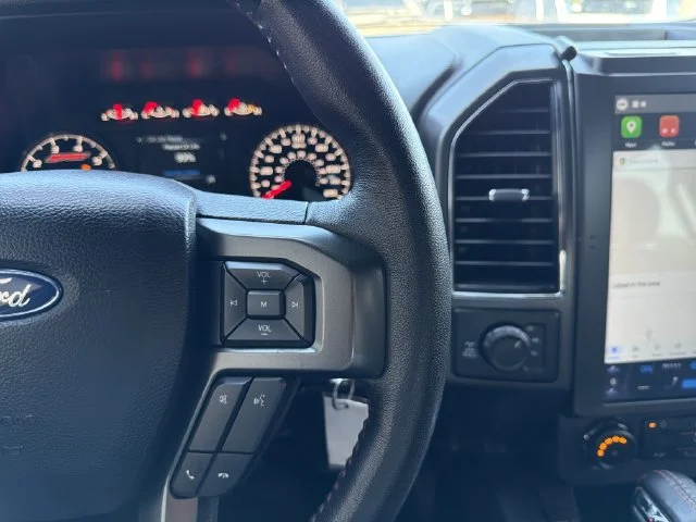 Used 2020 White Ford XLT image 29