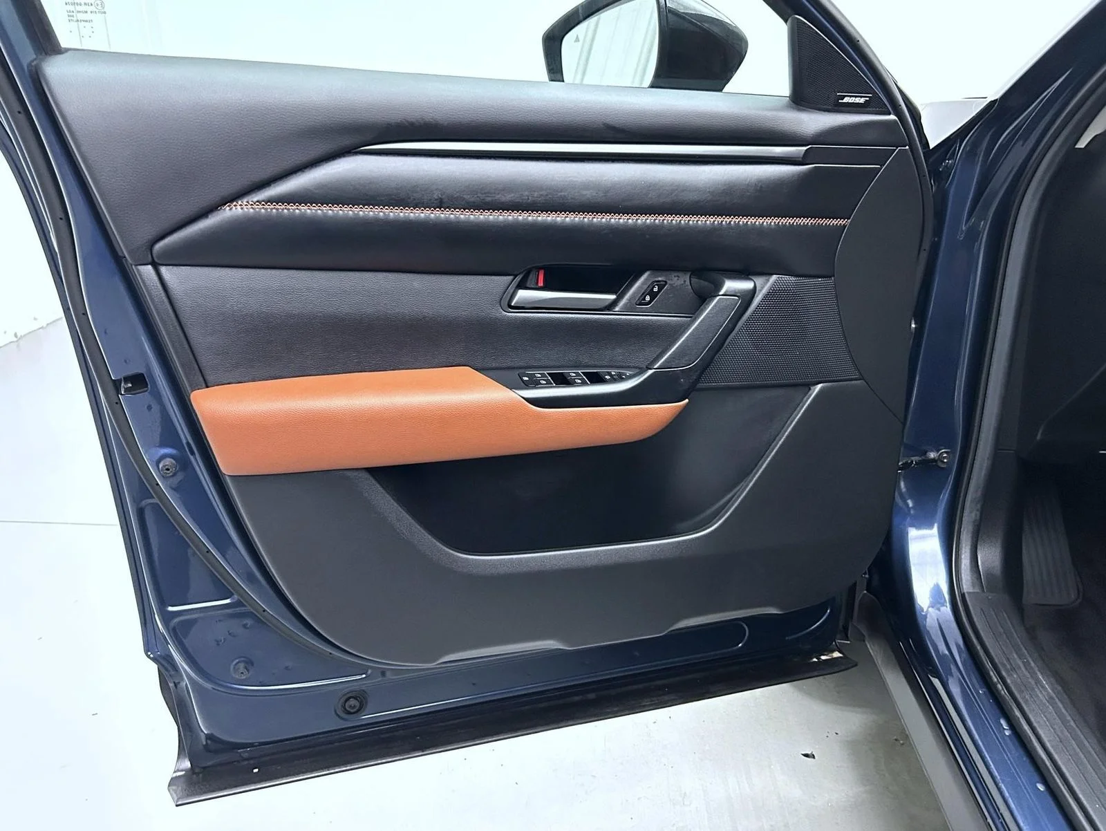 Used 2024 Blue Mazda 2.5 Turbo Premium Package image 9