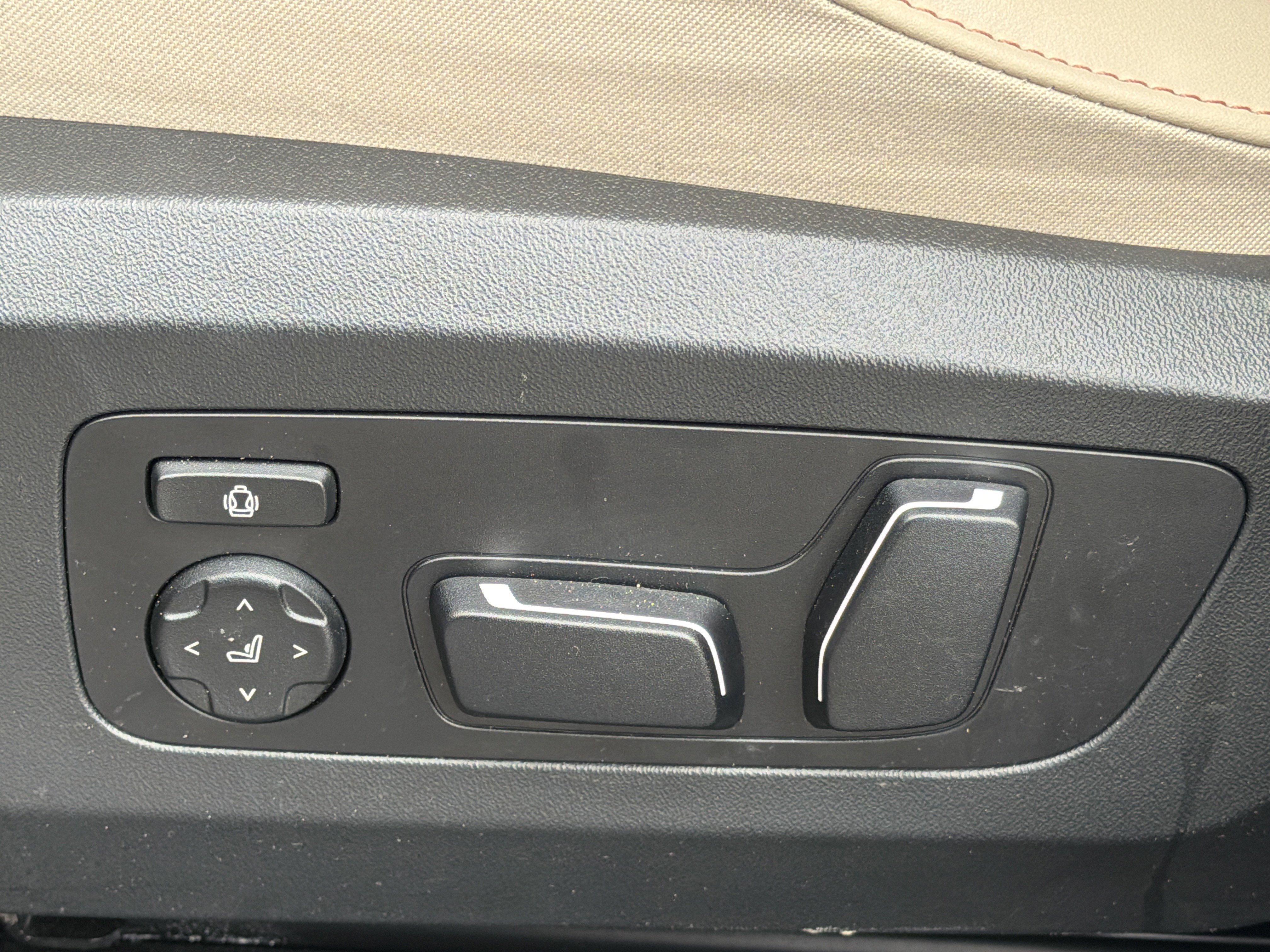 2025 BMW X3 30 - Photo 17