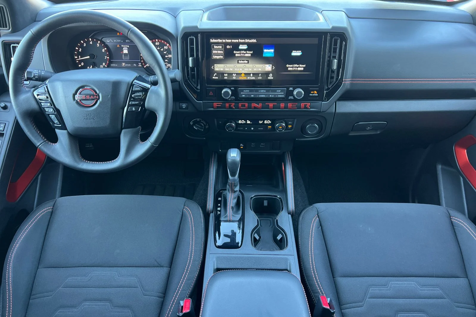 2025 Nissan Frontier PRO-4X - Photo 13
