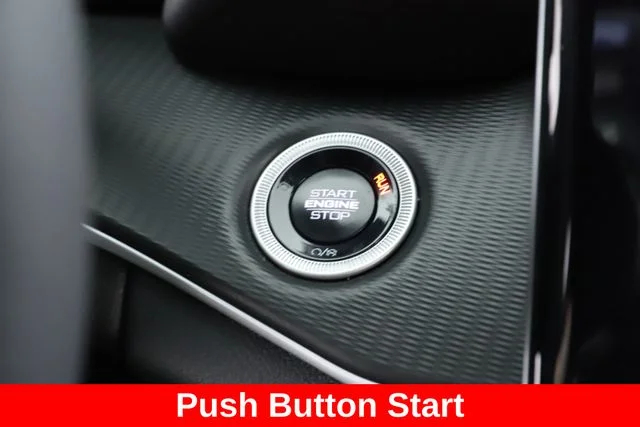 Used 2025 Gray Jeep Altitude image 22