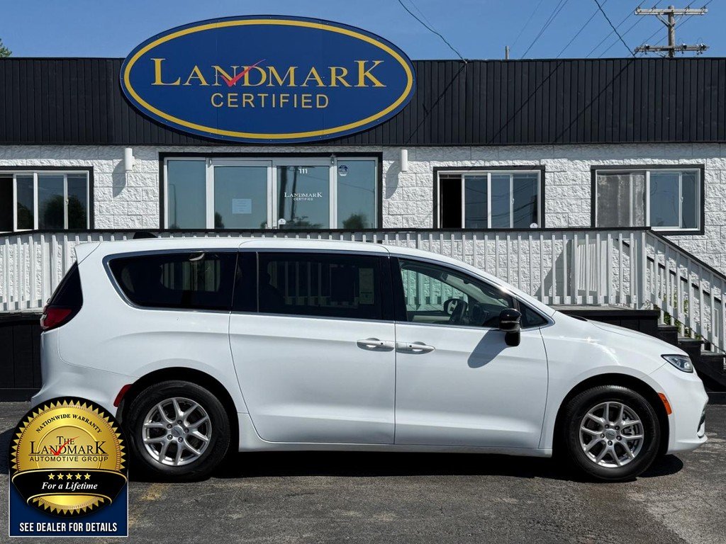 Used 2024 Bright White Clearcoat Chrysler Touring L FWD image 4