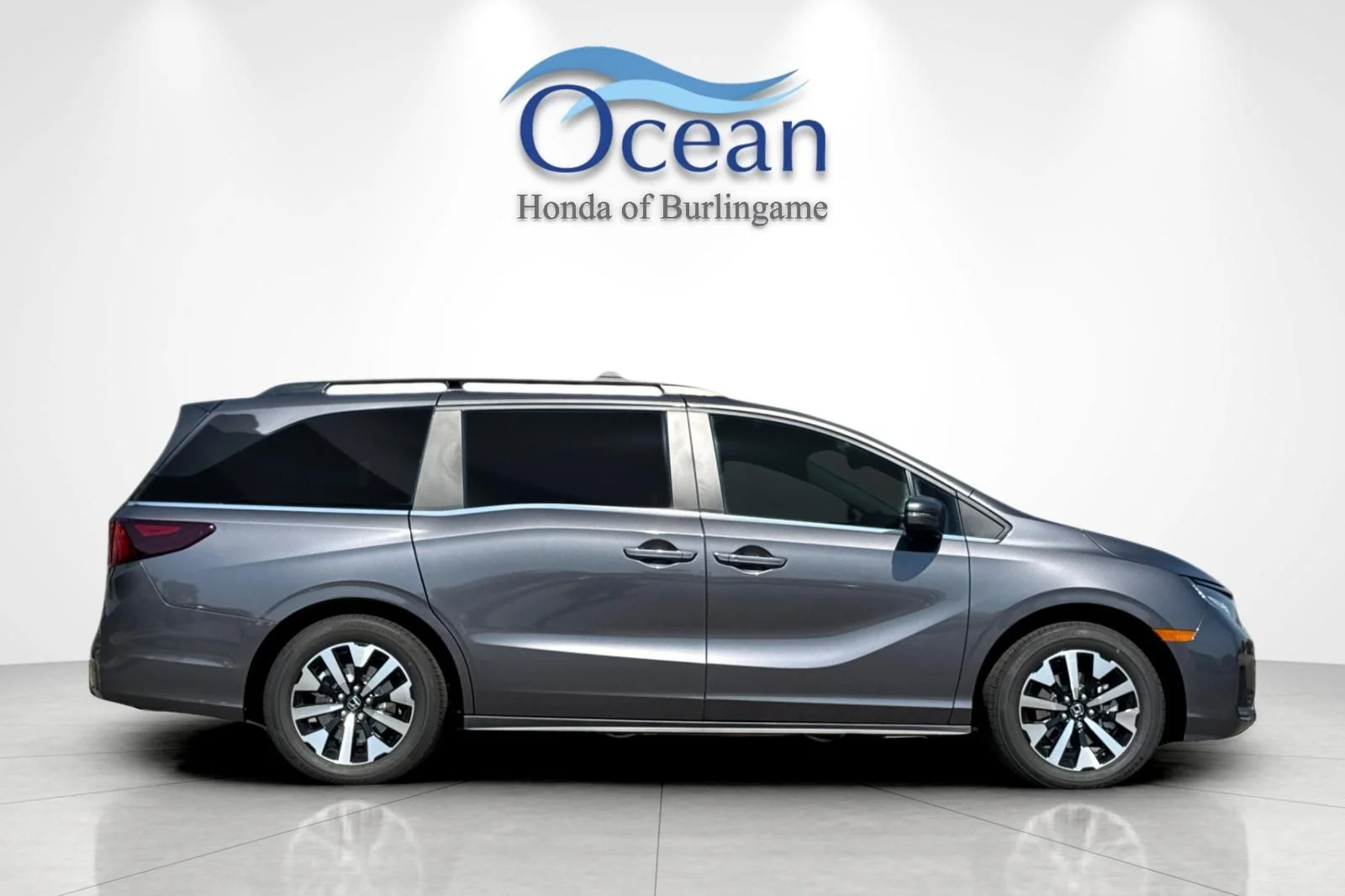New 2026 Modern Steel Metallic Honda EX-L image 3