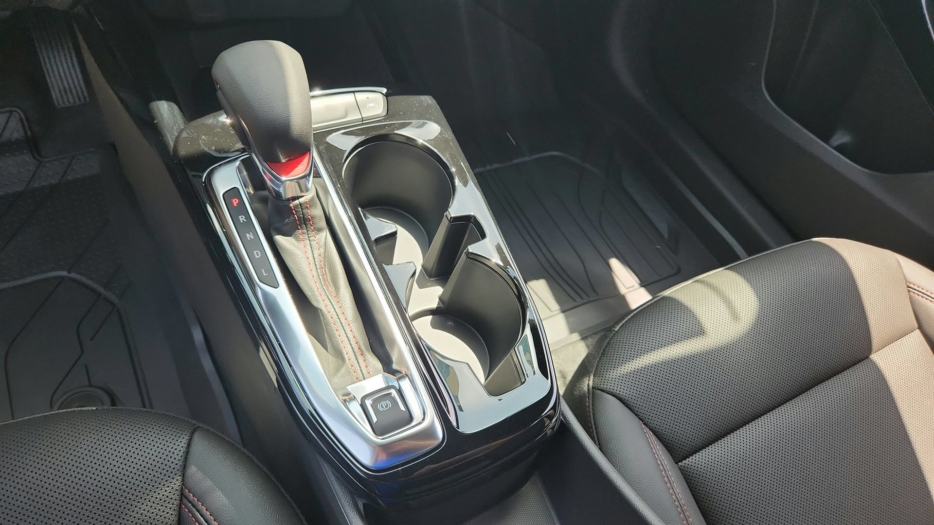 2026 Chevrolet Trax RS - Photo 13