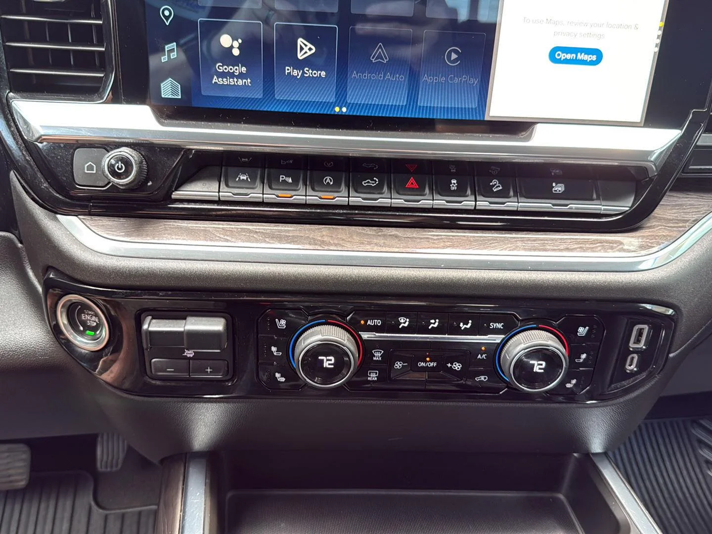 Used 2022 Summit White Chevrolet LTZ image 22