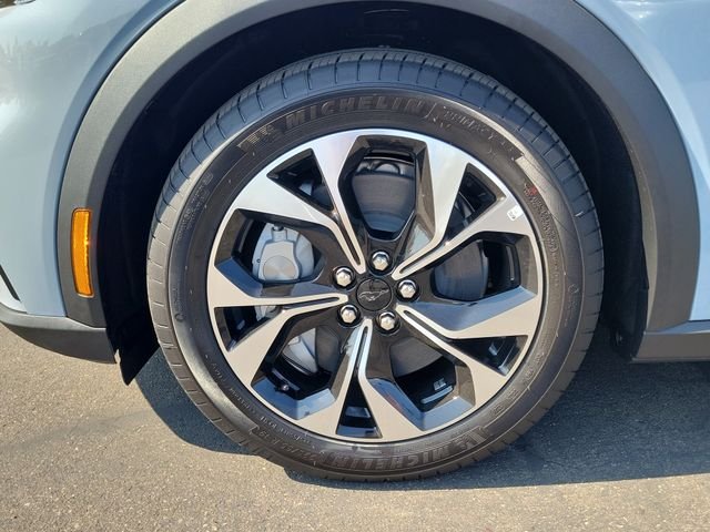 New 2026 Glacier Gray Metallic Tri-coat Ford Select image 22