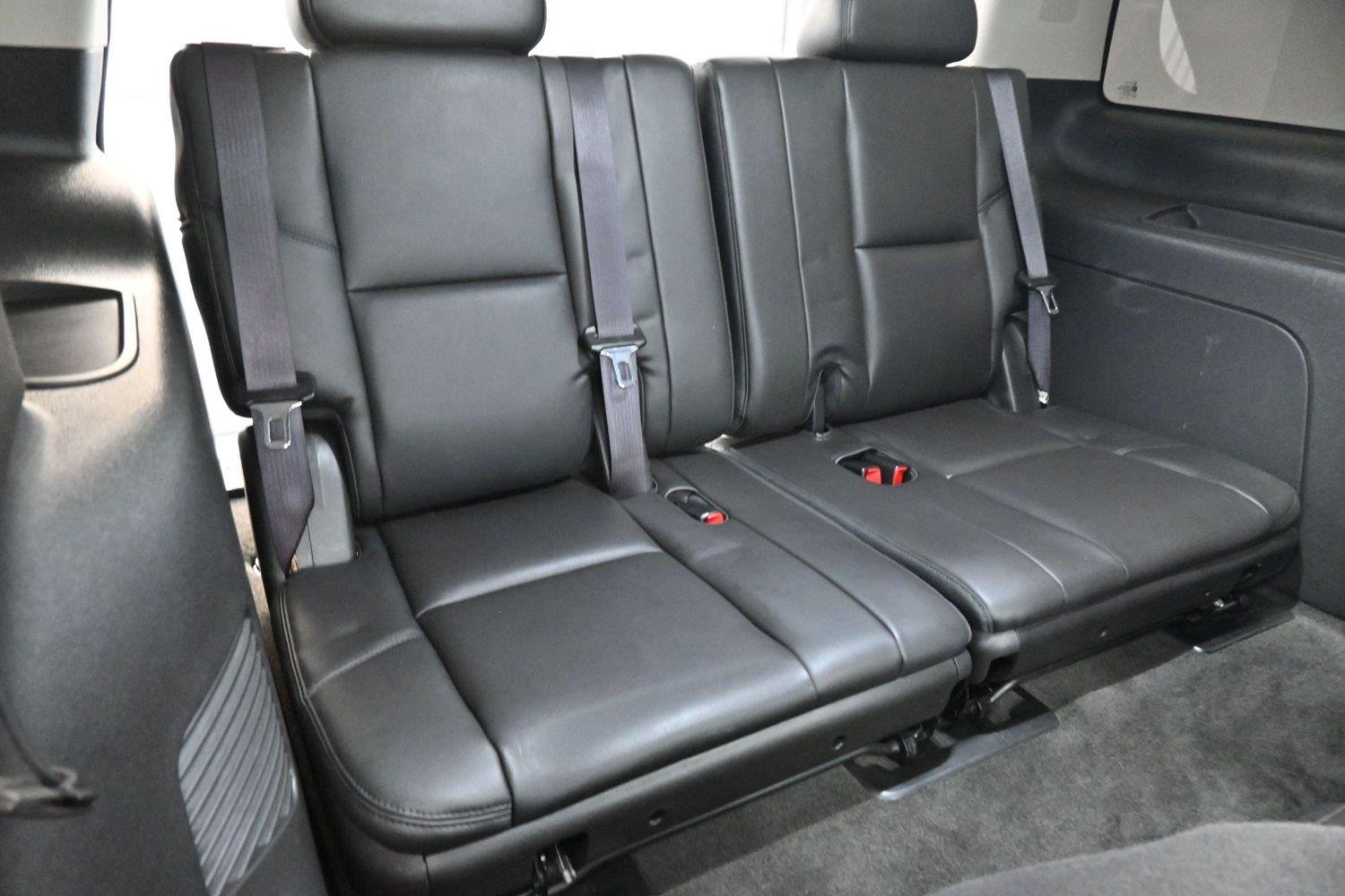 Used 2013 Black Raven Cadillac Premium image 37