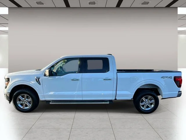 Used 2024  Ford XLT image 8