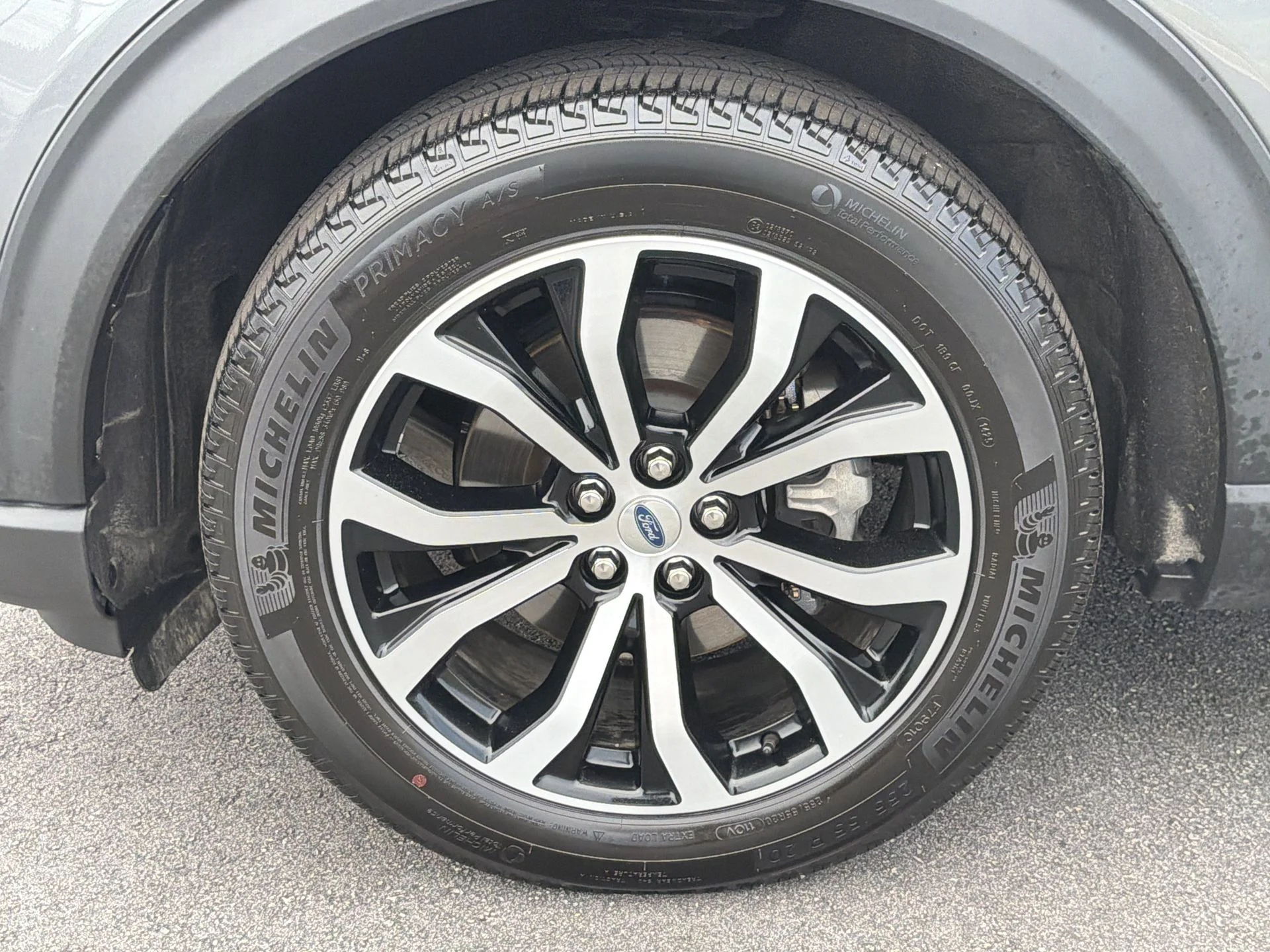 Certified Used 2025 Gray Metallic Ford ST-Line image 36