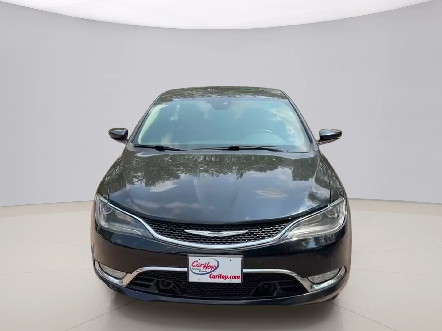 Used 2015 Black Chrysler  image 8