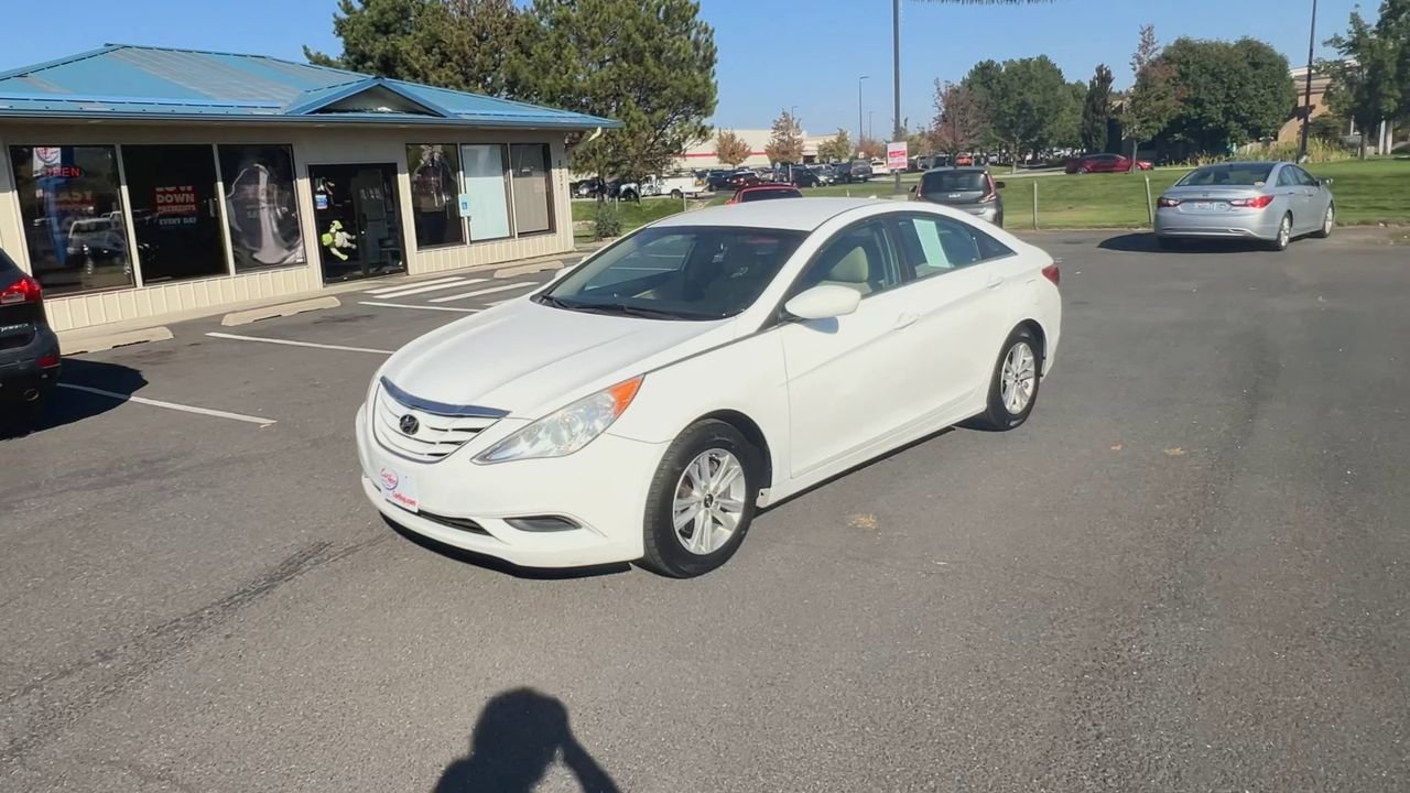 2013 Hyundai Sonata GLS photo 3