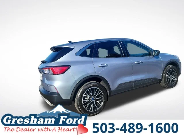 Used 2022 Blue Ford SE image 11
