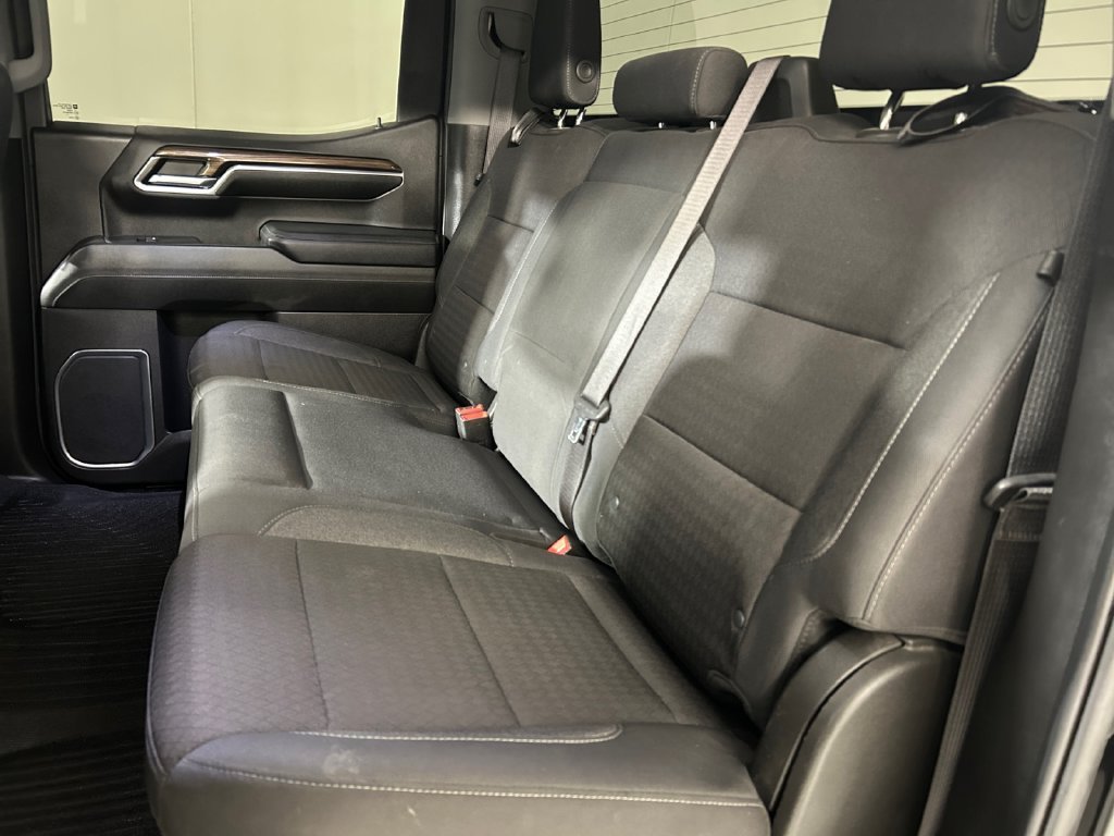 Used 2023 Black Chevrolet LT image 17