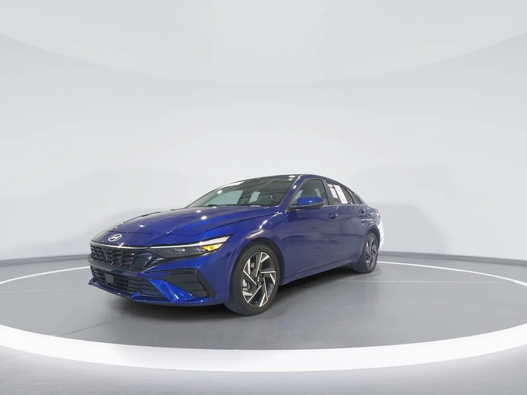 Used 2024 Blue Hyundai Limited image 4
