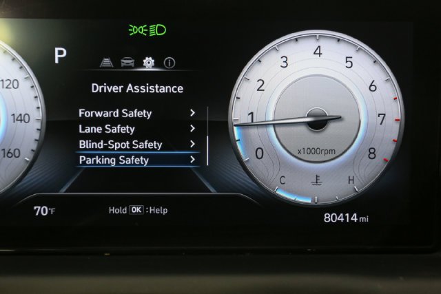 Used 2022 Black Hyundai SEL Premium image 31