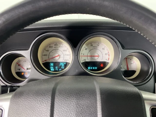 Used 2014 Silver Dodge R/T image 20