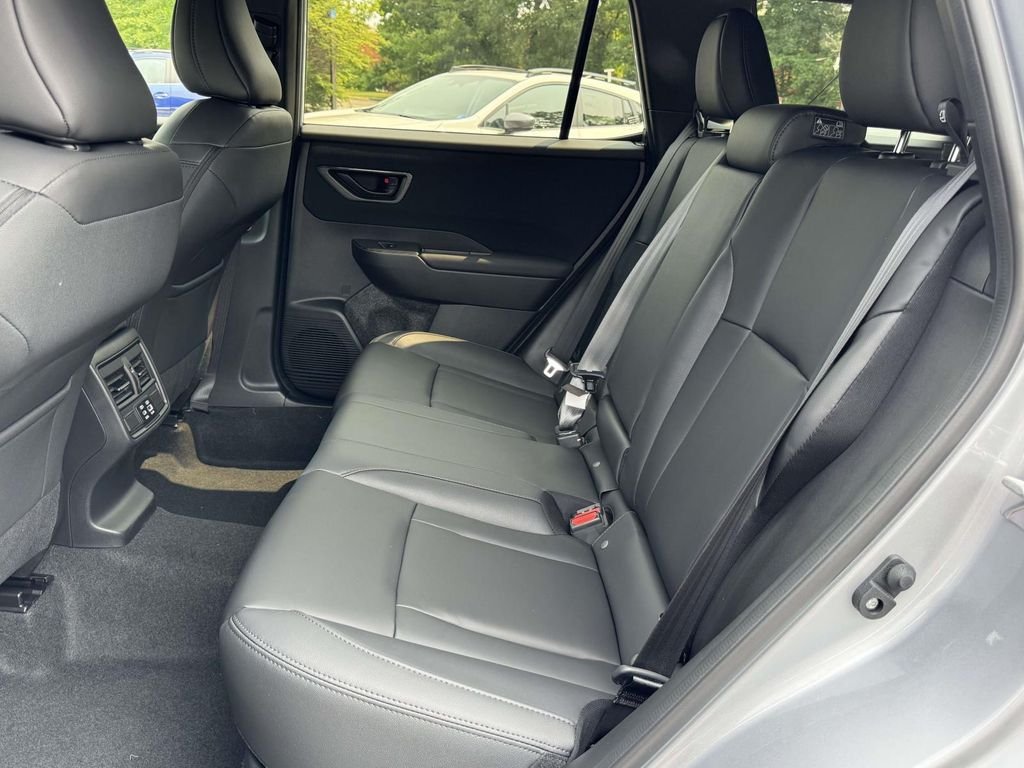 New 2026 ICE SILVER METALLIC Subaru Premium image 13