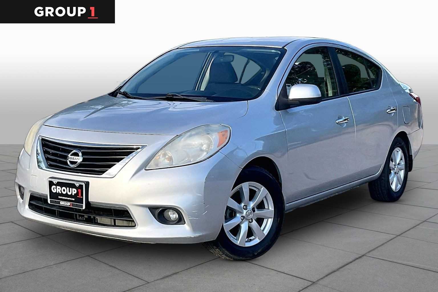 2012 Nissan Versa SL