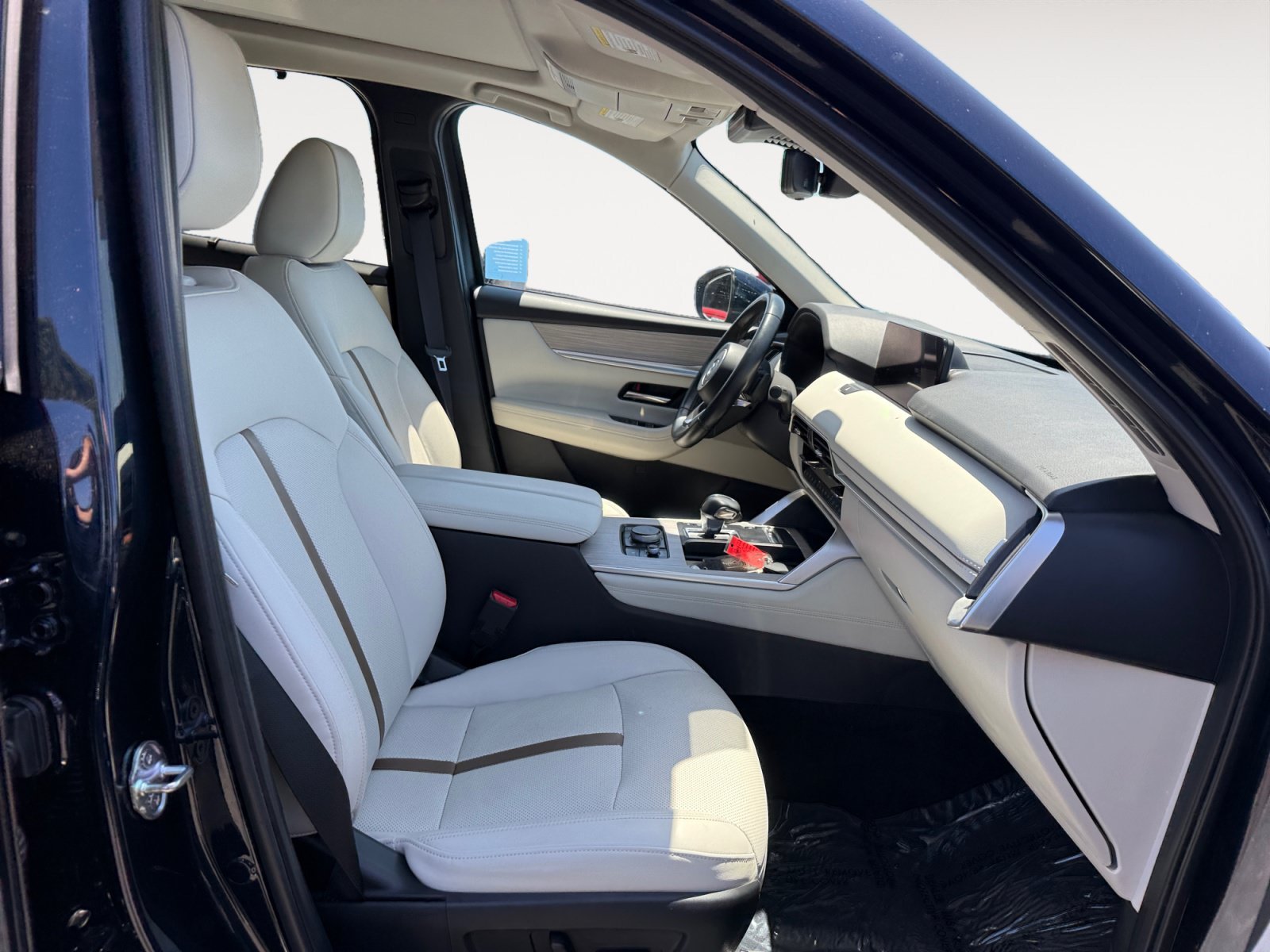 Certified Used 2024 Crystal Blue Mazda Premium Plus image 19