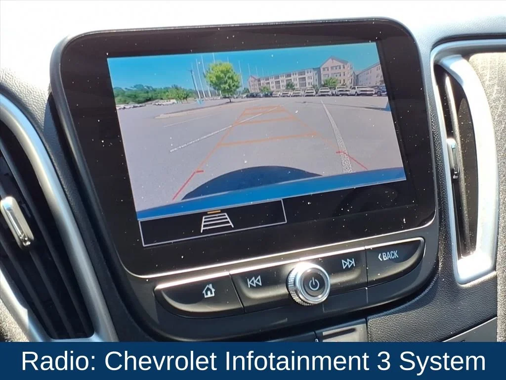 Used 2024 Blue Chevrolet LT image 3