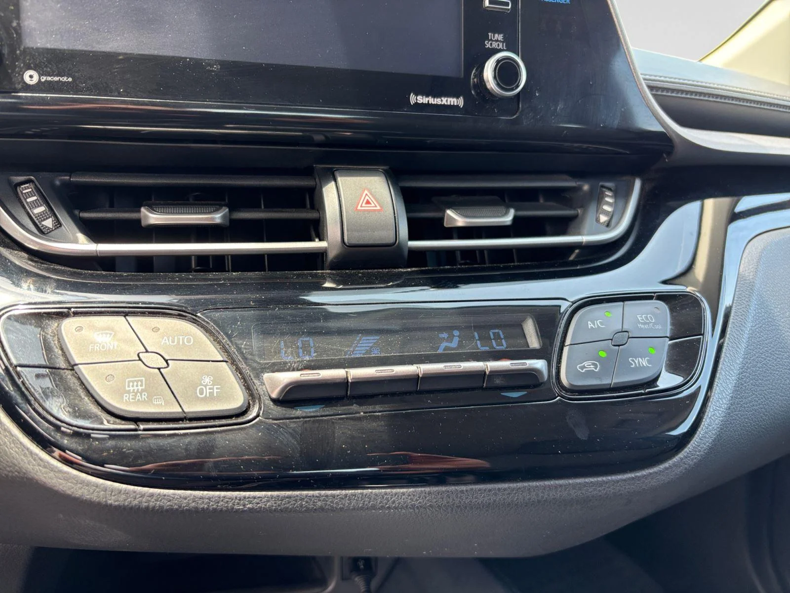 Used 2020 Blue Eclipse Metallic Toyota LE image 30