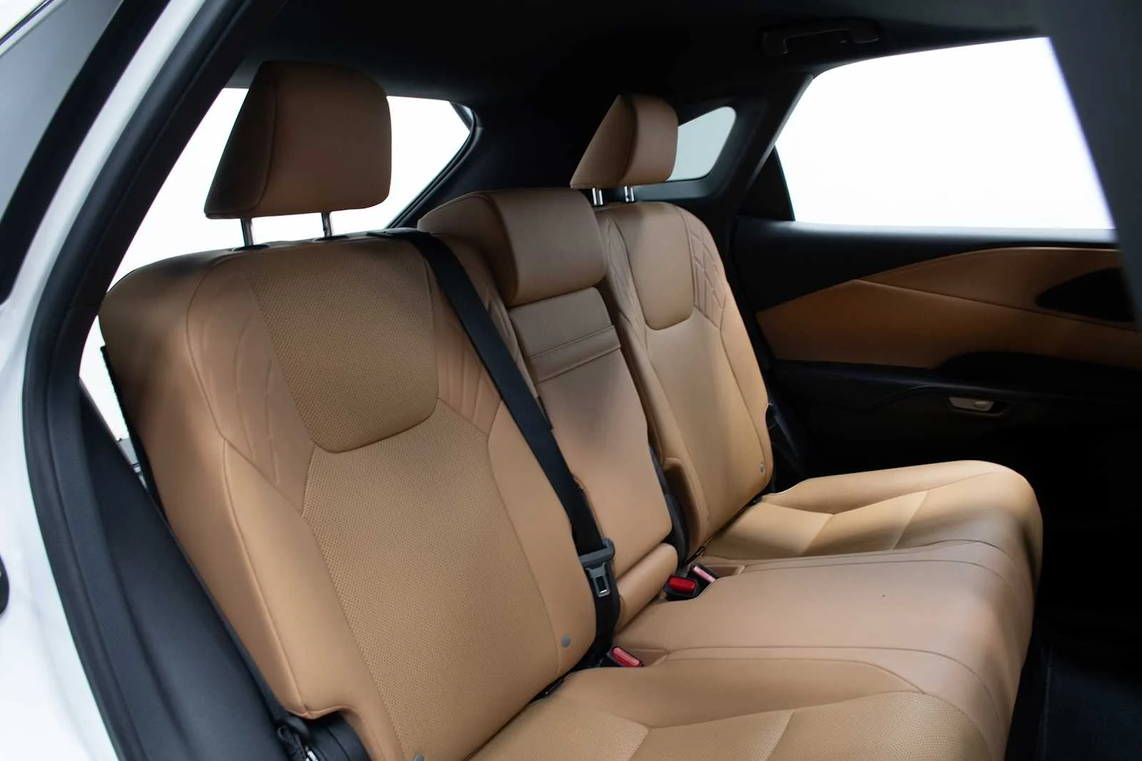 Used 2025 Eminent White Pearl Lexus Premium image 22