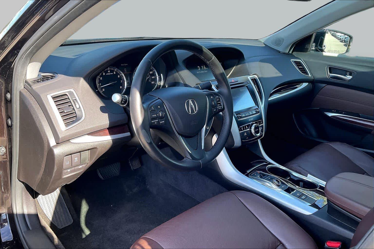 2017 Acura TLX Technology Package - Photo 17