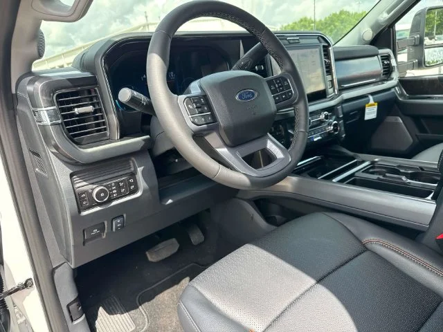 New 2026 Star White Metallic Tri-Coat Ford F-250® Lariat® image 20