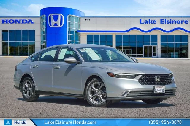 Used 2023 Lunar Silver Metallic Honda EX image 1
