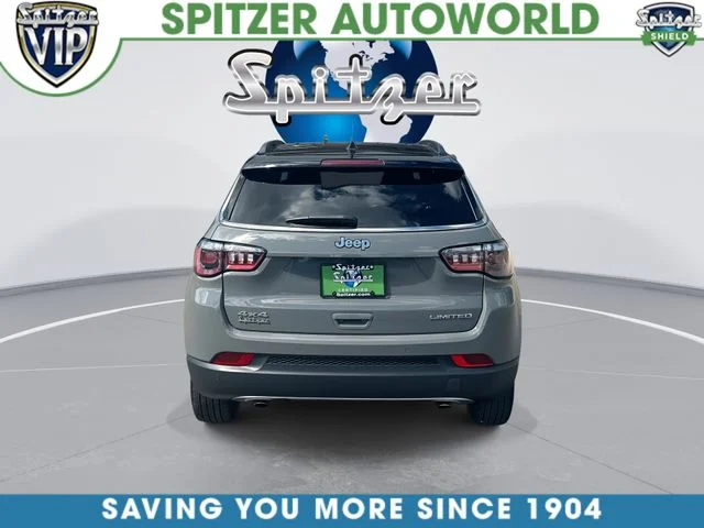 Used 2023 Gray Jeep Limited image 8